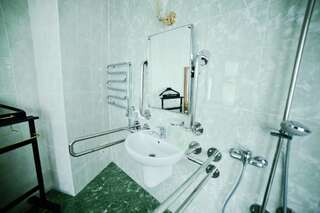 Отель Висак Киев Двухместный номер с 1 кроватью - Подходит для гостей с ограниченными физическими возможностями-4