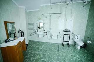 Отель Висак Киев Двухместный номер с 1 кроватью - Подходит для гостей с ограниченными физическими возможностями-5